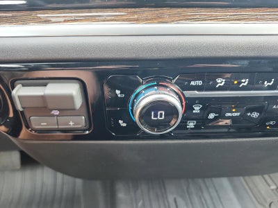 2026 GMC Sierra 1500 Crew Cab Short Box 4-Wheel Drive Elevation 3SB