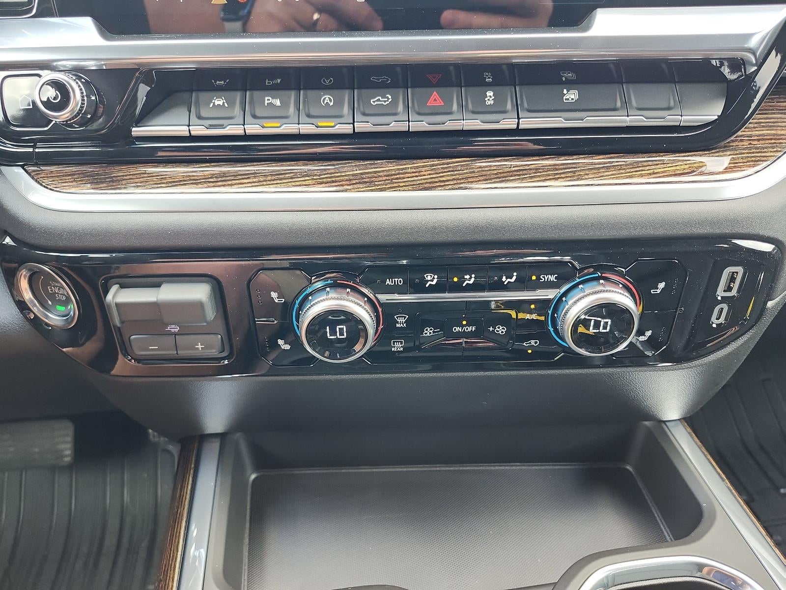 2026 GMC Sierra 1500 Crew Cab Short Box 4-Wheel Drive Elevation 3SB