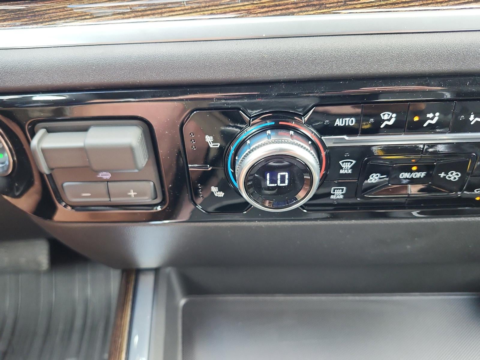 2026 GMC Sierra 1500 Crew Cab Short Box 4-Wheel Drive Elevation 3SB