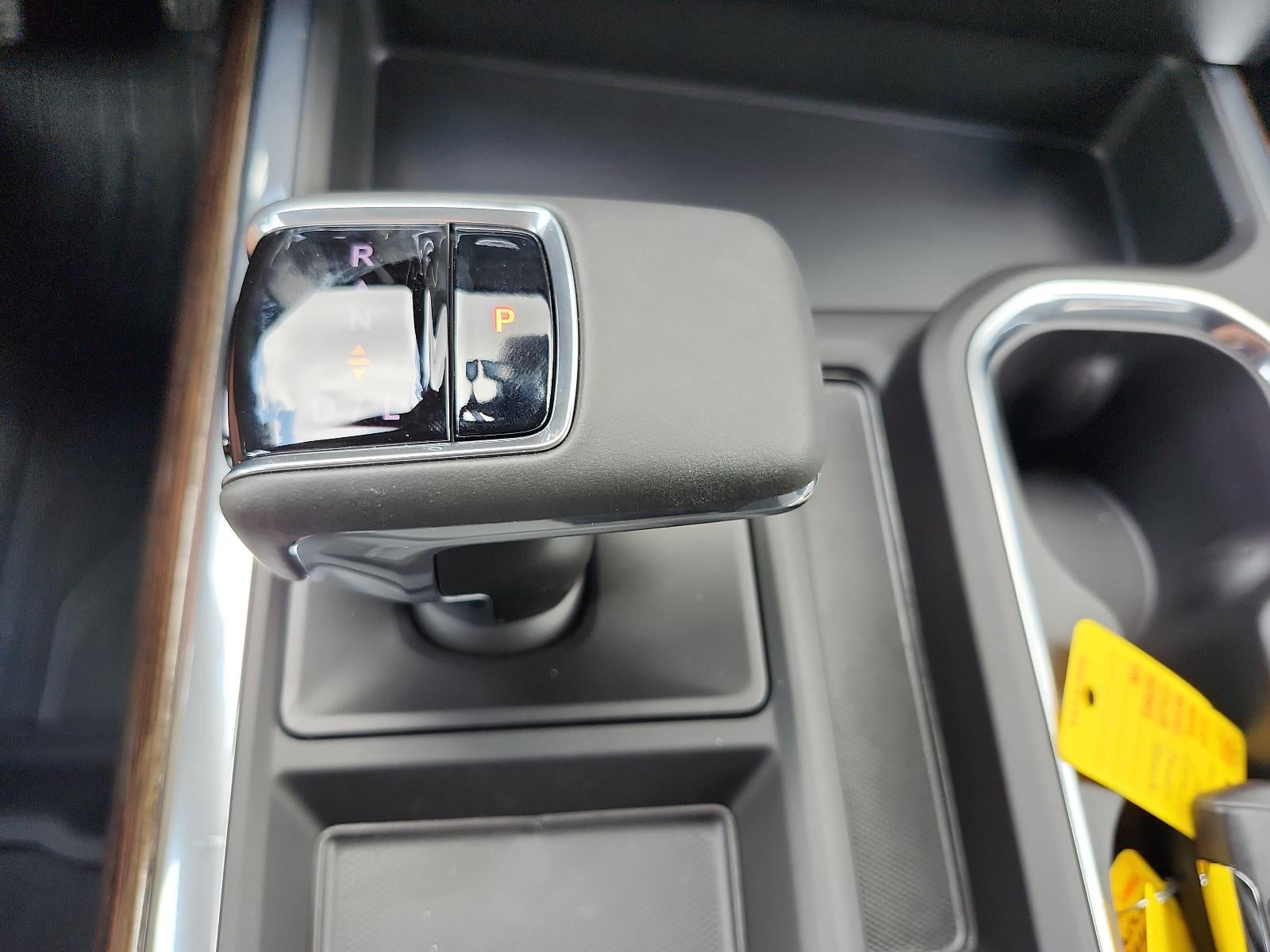 2026 GMC Sierra 1500 Crew Cab Short Box 4-Wheel Drive Elevation 3SB