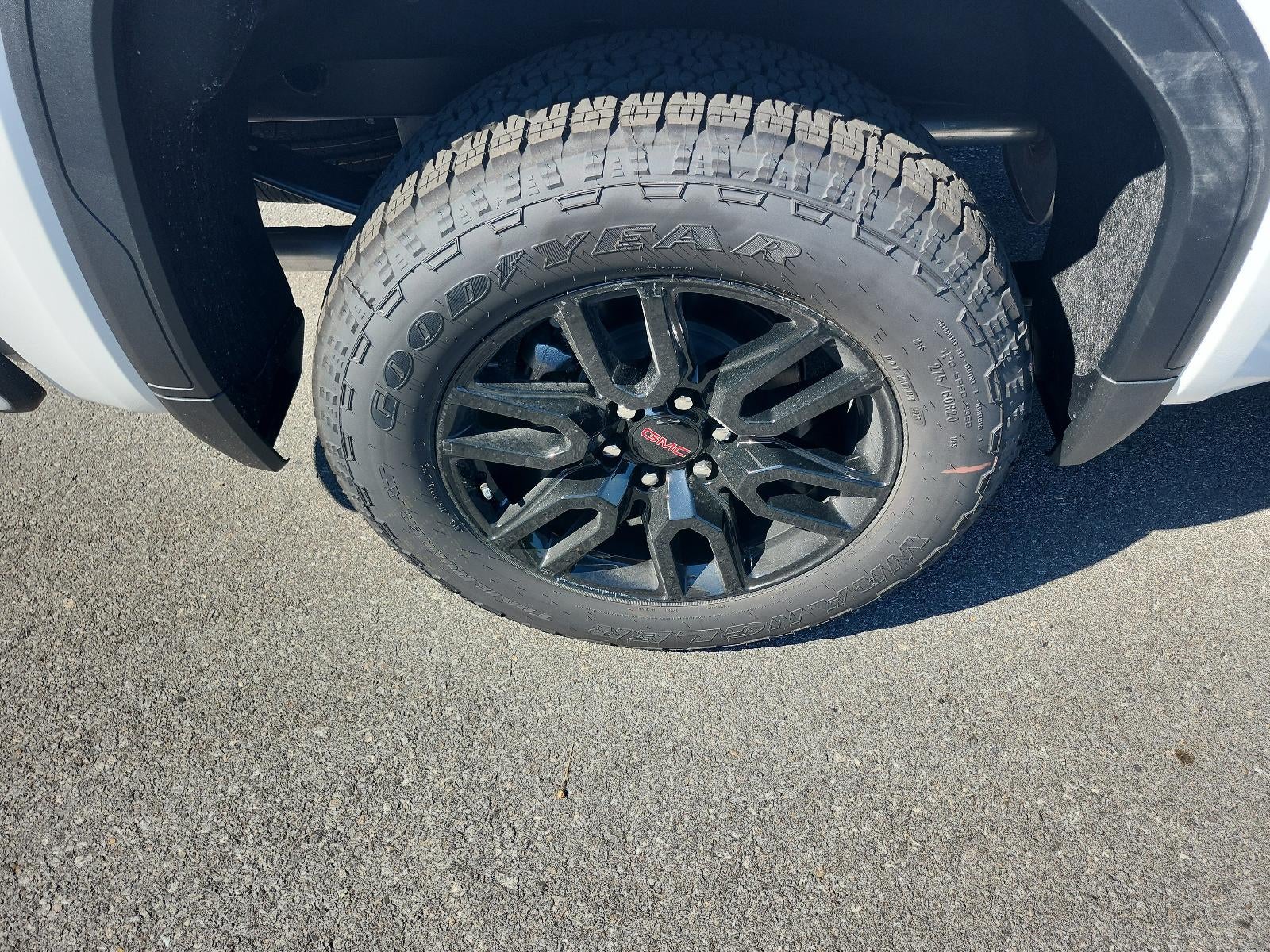2026 GMC Sierra 1500 Crew Cab Short Box 4-Wheel Drive Elevation 3SB