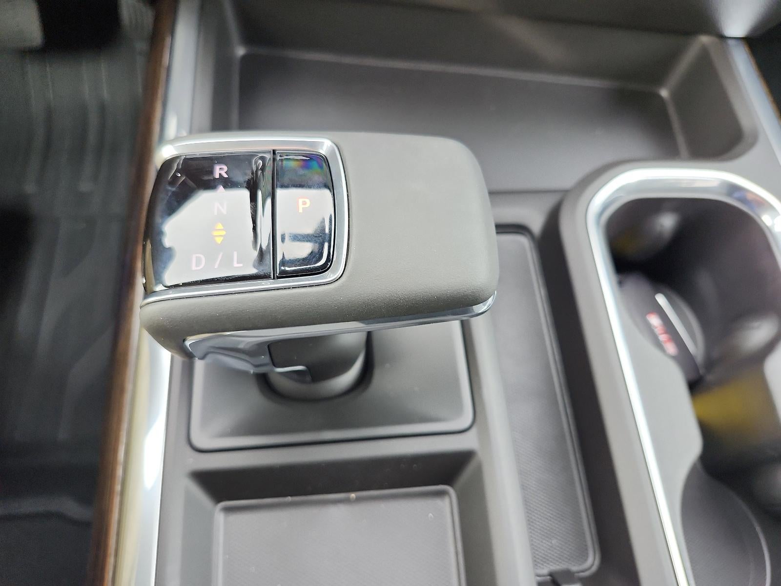 2026 GMC Sierra 1500 Crew Cab Short Box 4-Wheel Drive Elevation 3SB