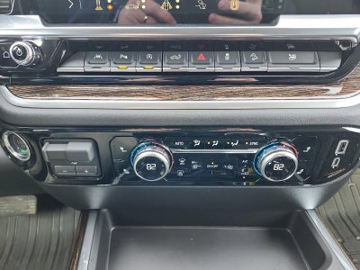 2026 GMC Sierra 1500 Crew Cab Short Box 4-Wheel Drive Elevation 3SB