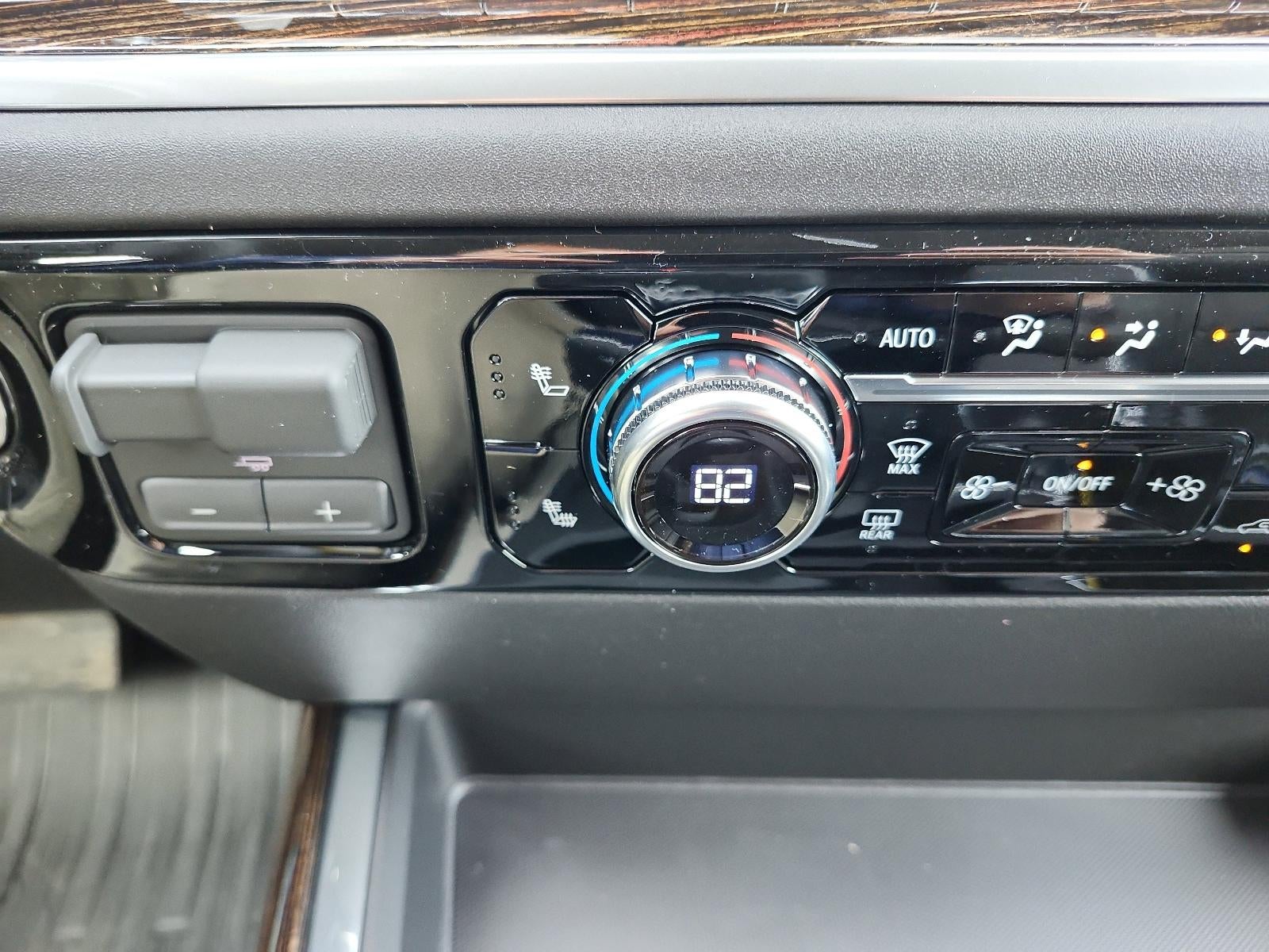 2026 GMC Sierra 1500 Crew Cab Short Box 4-Wheel Drive Elevation 3SB