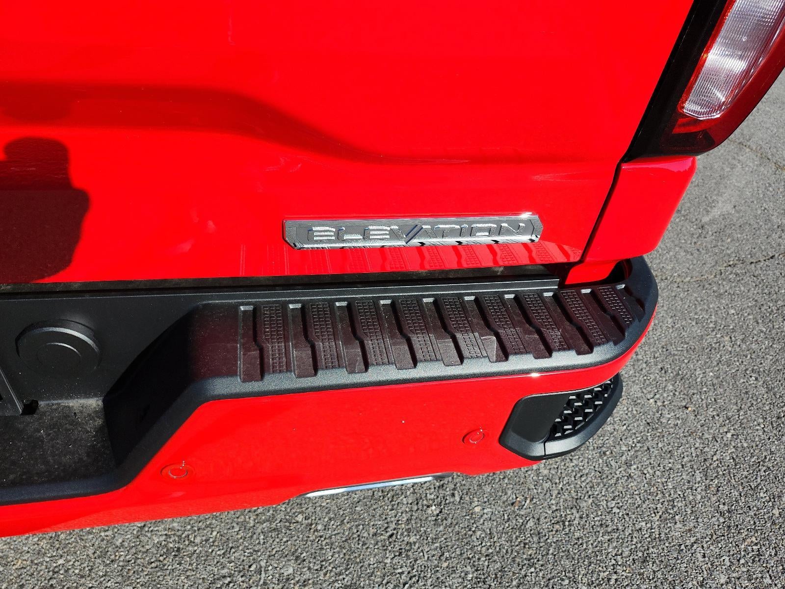 2026 GMC Sierra 1500 Crew Cab Short Box 4-Wheel Drive Elevation 3SB