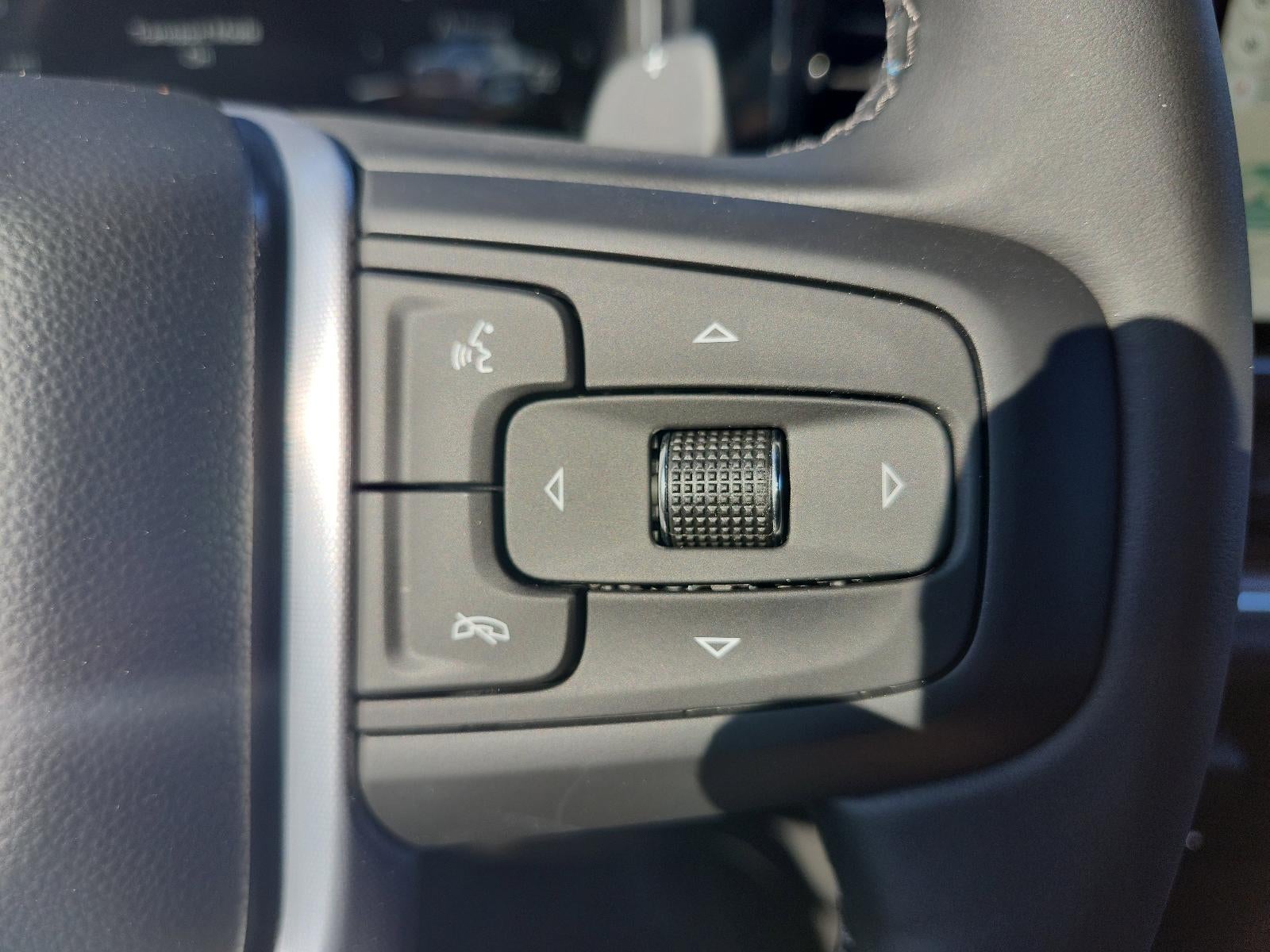 2026 GMC Sierra 1500 Crew Cab Short Box 4-Wheel Drive Elevation 3SB