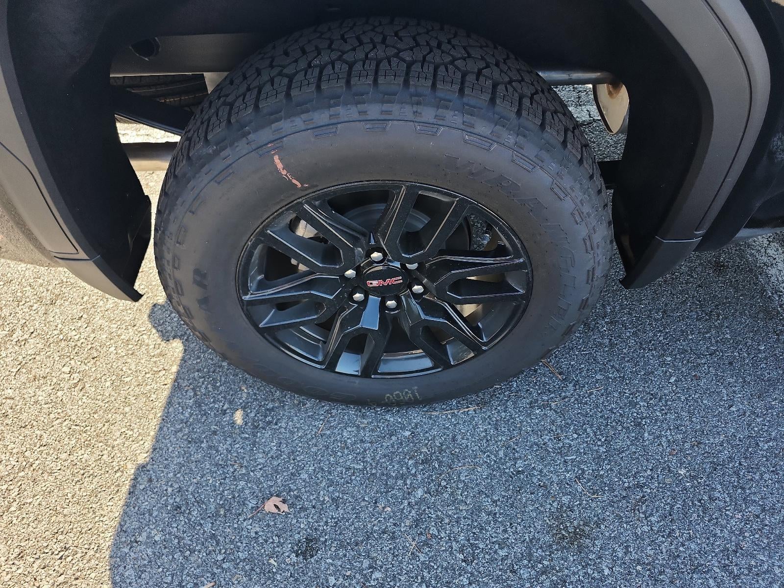 2026 GMC Sierra 1500 Crew Cab Short Box 4-Wheel Drive Elevation 3SB