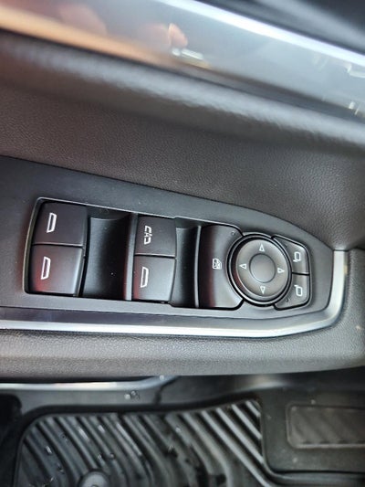 2026 GMC Sierra 1500 Crew Cab Short Box 4-Wheel Drive Elevation 3SB