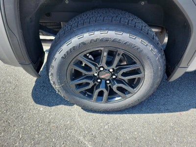 2026 GMC Sierra 1500 Crew Cab Short Box 4-Wheel Drive Elevation 3SB