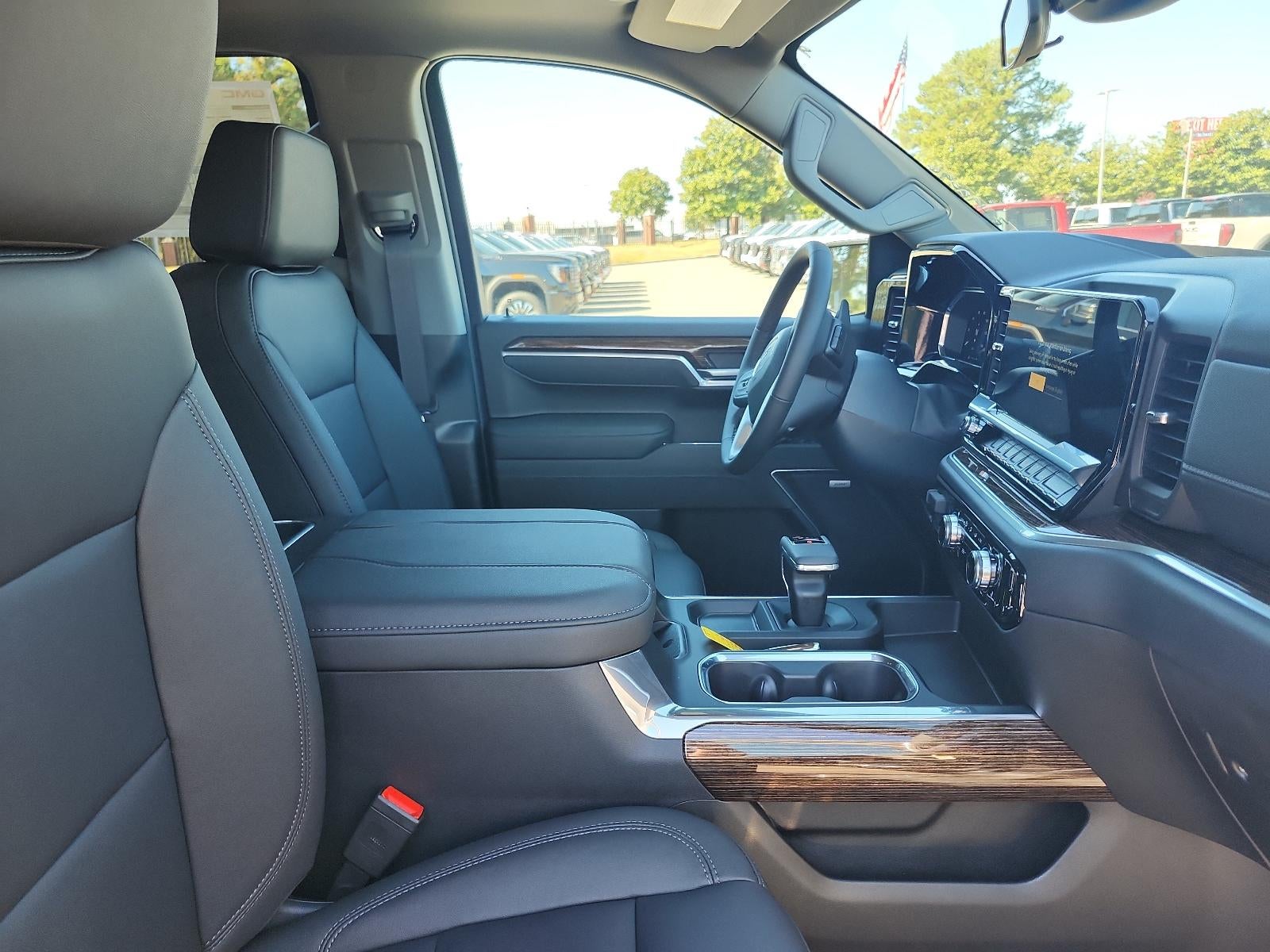 2026 GMC Sierra 1500 Crew Cab Short Box 4-Wheel Drive Elevation 3SB