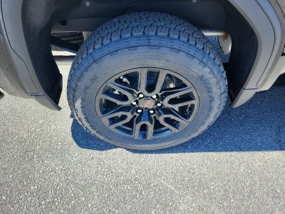 2026 GMC Sierra 1500 Crew Cab Short Box 4-Wheel Drive Elevation 3SB