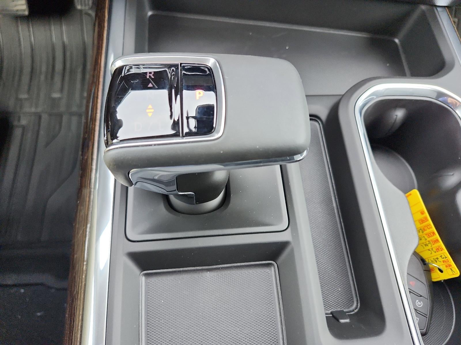 2026 GMC Sierra 1500 Crew Cab Short Box 4-Wheel Drive Elevation 3SB