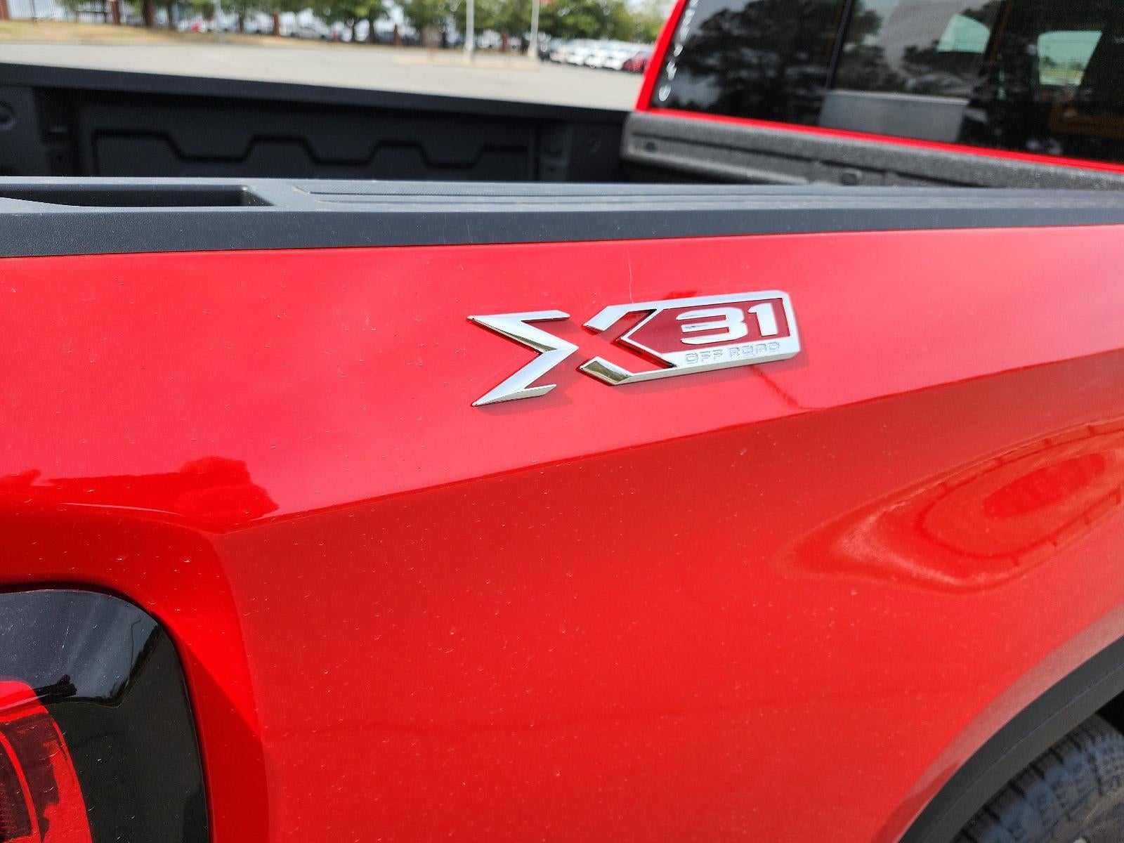 2026 GMC Sierra 1500 Crew Cab Short Box 4-Wheel Drive Elevation 3SB