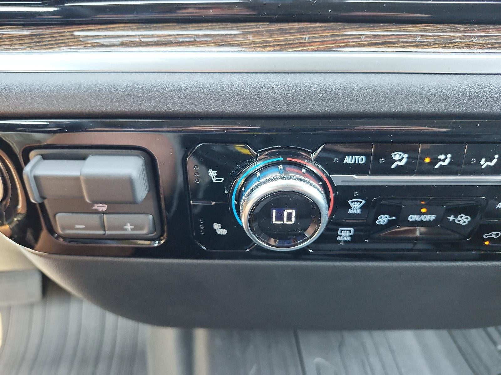 2026 GMC Sierra 1500 Crew Cab Short Box 4-Wheel Drive Elevation 3SB