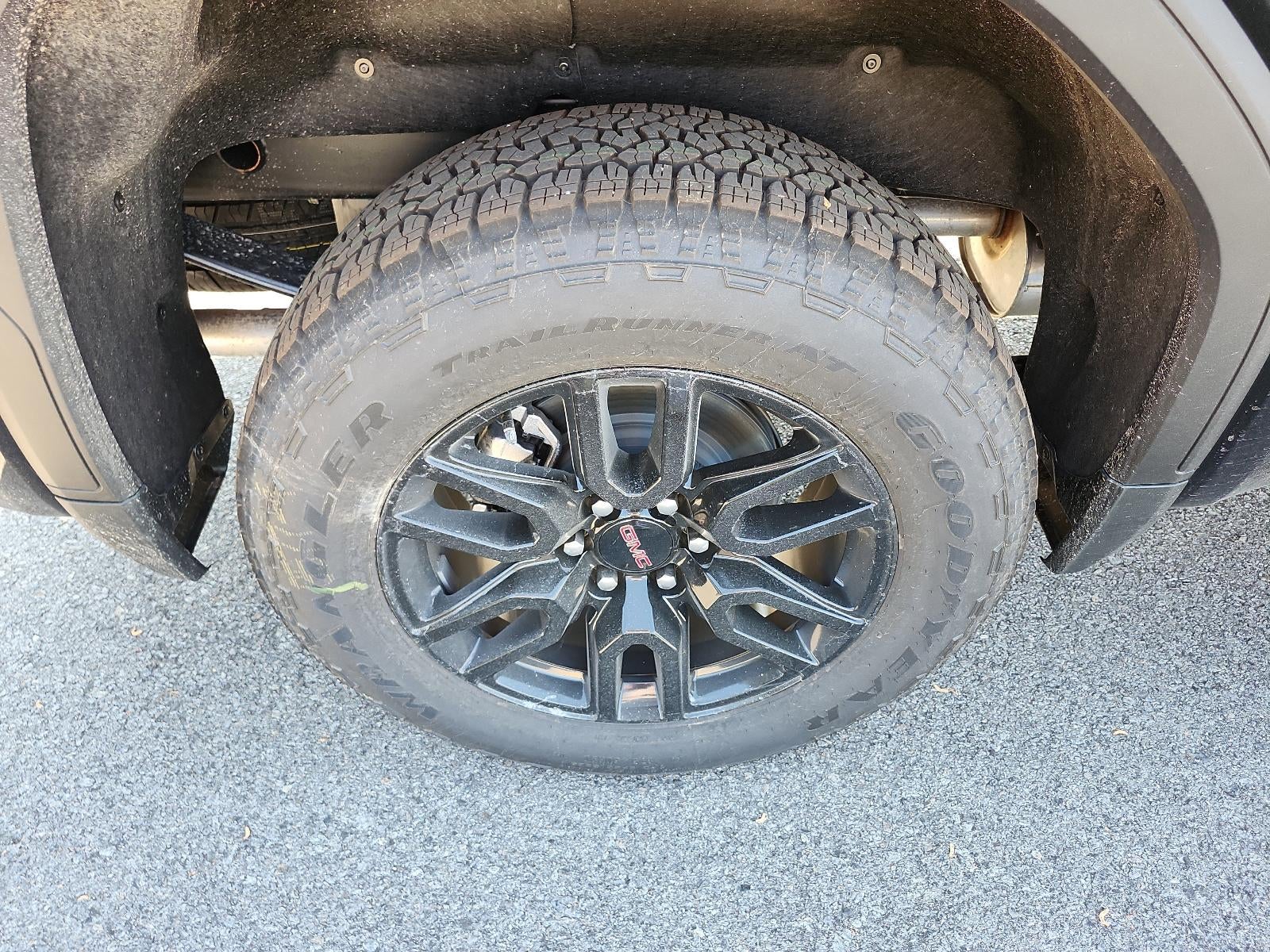 2026 GMC Sierra 1500 Crew Cab Short Box 4-Wheel Drive Elevation 3SB