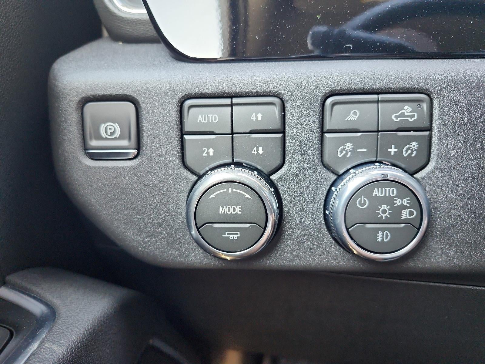 2026 GMC Sierra 1500 Crew Cab Short Box 4-Wheel Drive Elevation 3SB