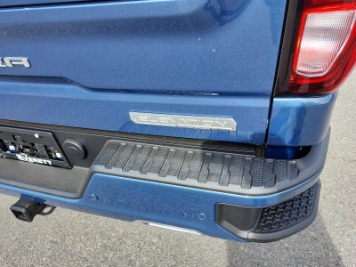 2026 GMC Sierra 1500 Crew Cab Short Box 4-Wheel Drive Elevation 3SB