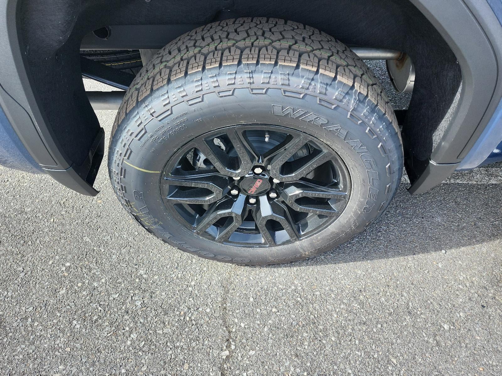 2026 GMC Sierra 1500 Crew Cab Short Box 4-Wheel Drive Elevation 3SB