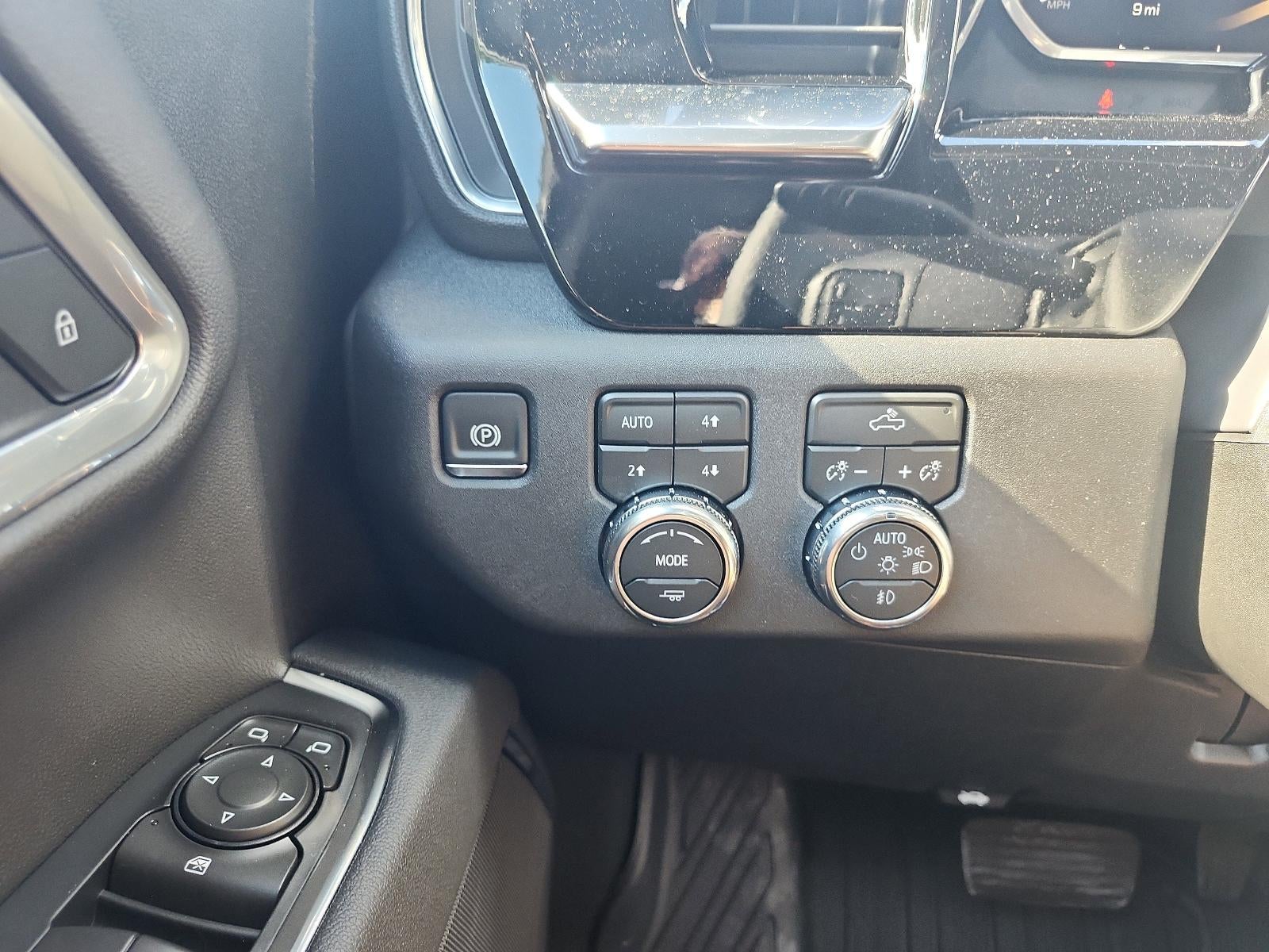 2026 GMC Sierra 1500 Crew Cab Short Box 4-Wheel Drive Elevation 3SB