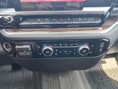 2026 GMC Sierra 1500 Crew Cab Short Box 4-Wheel Drive Elevation 3SB