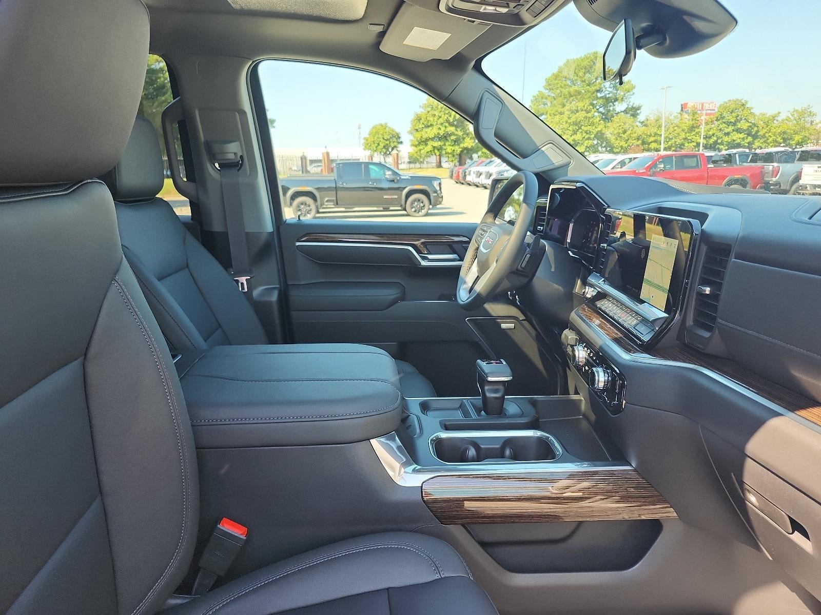 2026 GMC Sierra 1500 Crew Cab Short Box 4-Wheel Drive Elevation 3SB