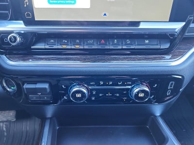 2026 GMC Sierra 1500 Crew Cab Short Box 4-Wheel Drive Elevation 3SB