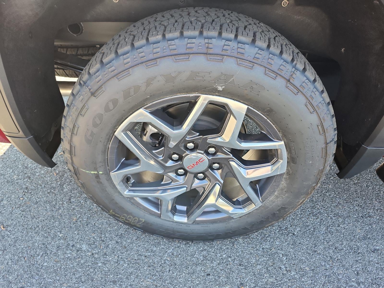 2026 GMC Sierra 1500 Crew Cab Short Box 4-Wheel Drive SLT