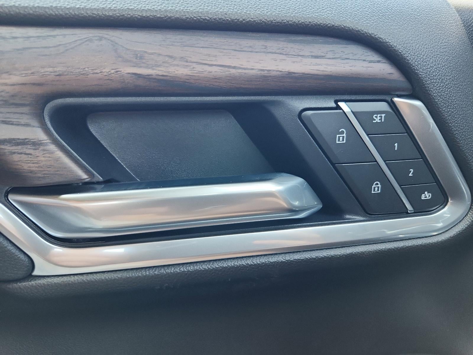 2026 GMC Sierra 1500 Crew Cab Short Box 4-Wheel Drive SLT