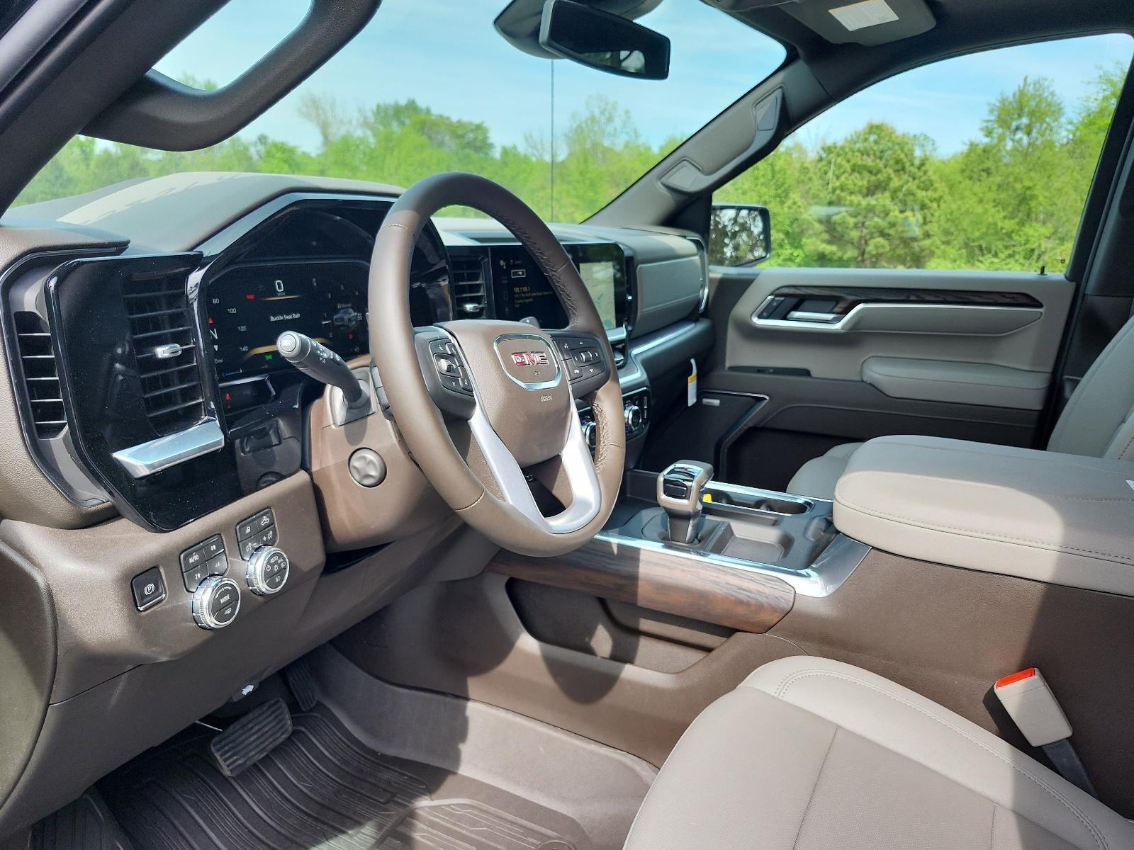 2026 GMC Sierra 1500 Crew Cab Short Box 4-Wheel Drive SLT