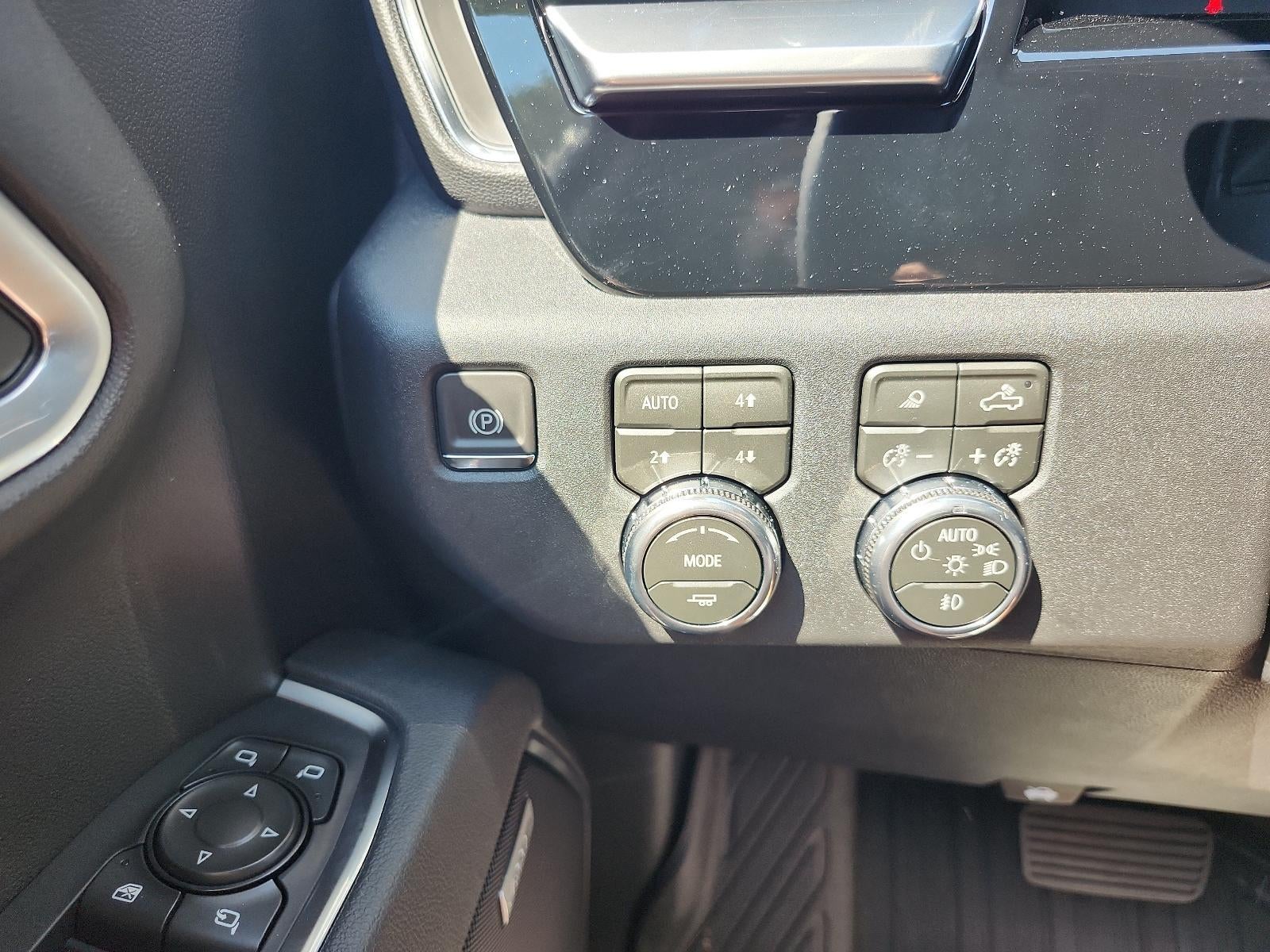 2026 GMC Sierra 1500 Crew Cab Short Box 4-Wheel Drive SLT