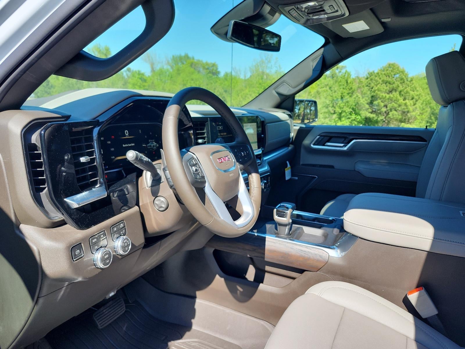 2026 GMC Sierra 1500 Crew Cab Short Box 4-Wheel Drive SLT