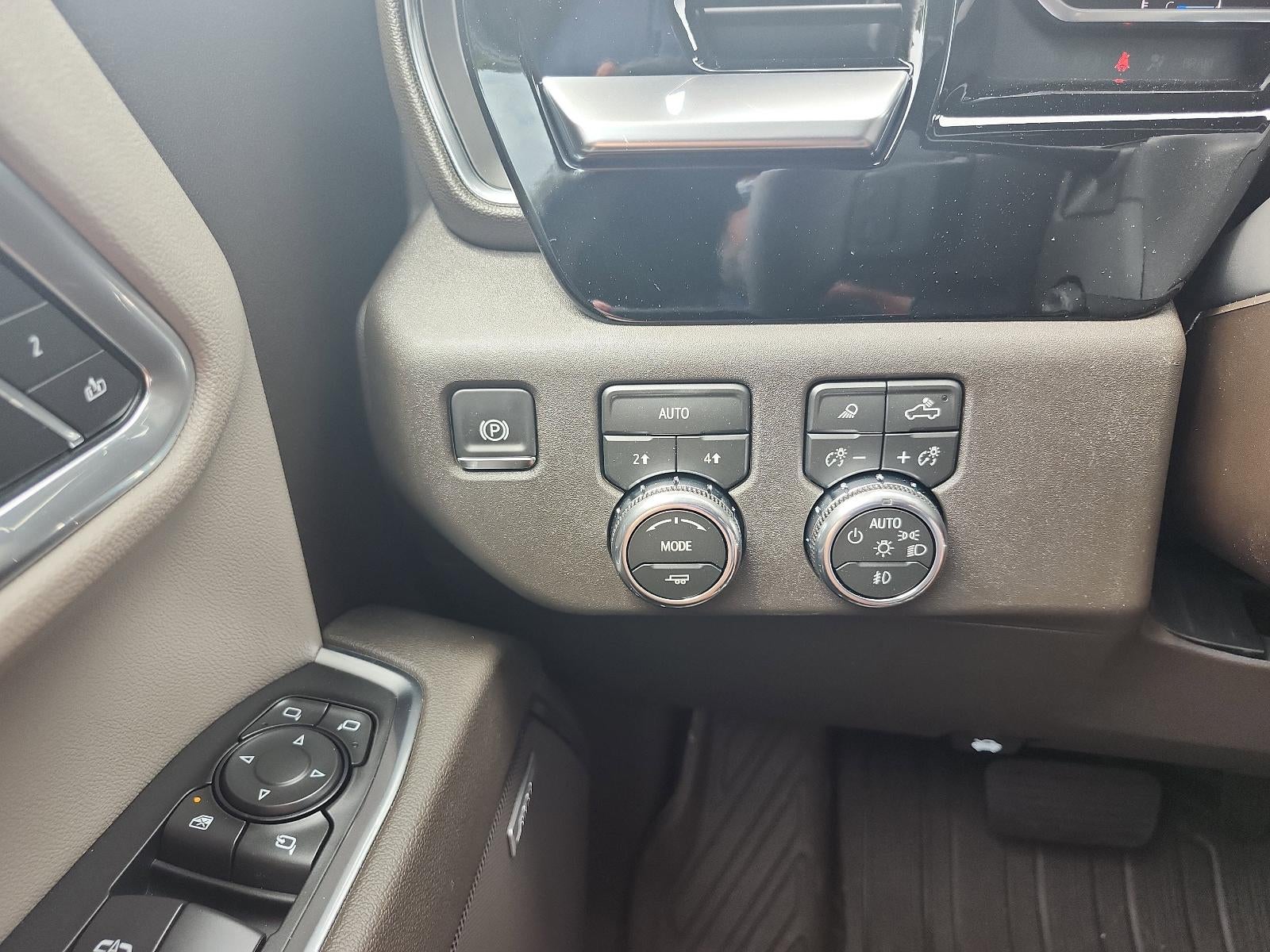 2026 GMC Sierra 1500 Crew Cab Short Box 4-Wheel Drive SLT