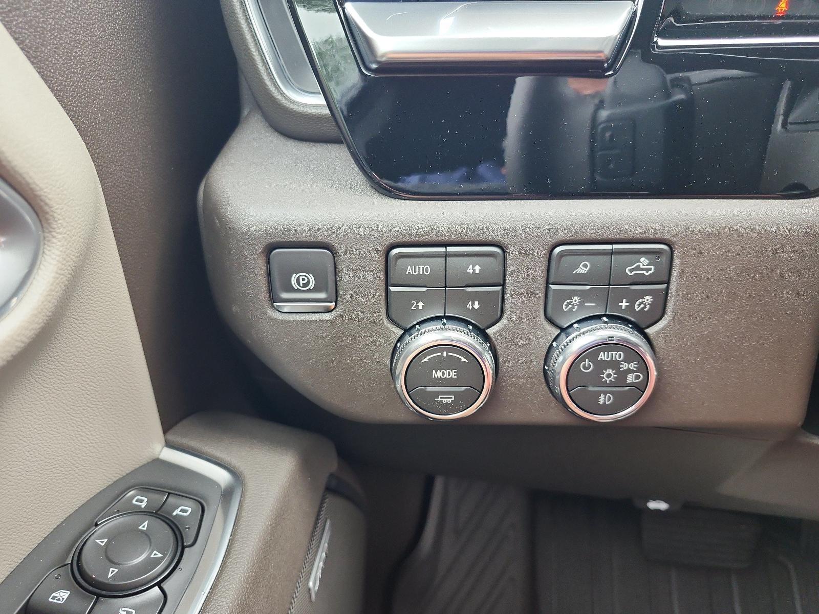 2026 GMC Sierra 1500 Crew Cab Short Box 4-Wheel Drive SLT