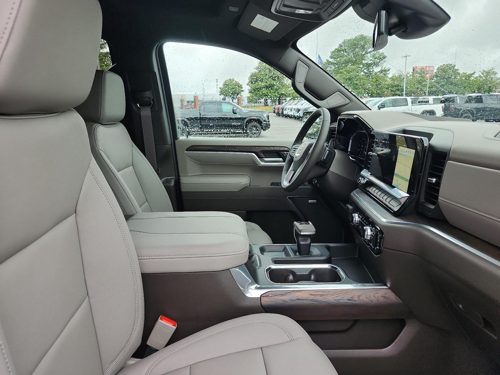 2026 GMC Sierra 1500 Crew Cab Short Box 4-Wheel Drive SLT