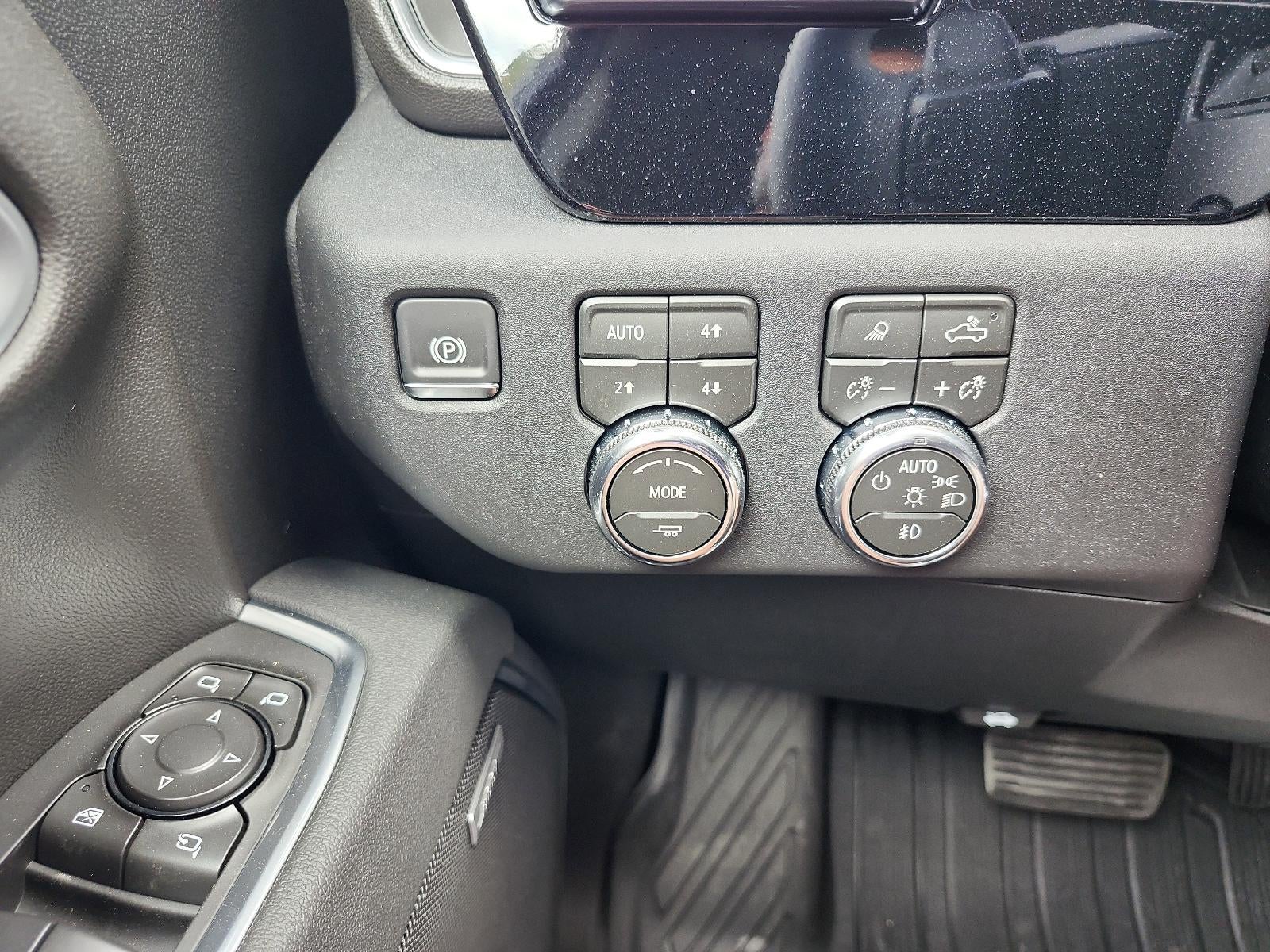 2026 GMC Sierra 1500 Crew Cab Short Box 4-Wheel Drive SLT