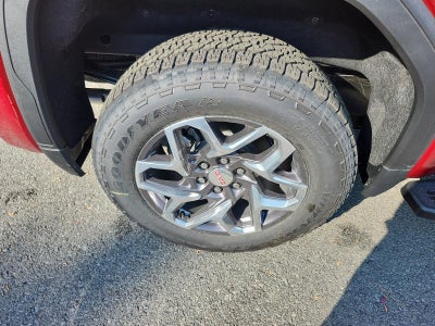 2026 GMC Sierra 1500 Crew Cab Short Box 4-Wheel Drive SLT