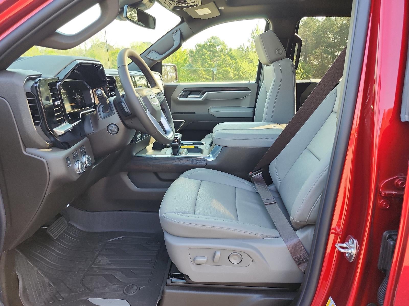 2026 GMC Sierra 1500 Crew Cab Short Box 4-Wheel Drive SLT