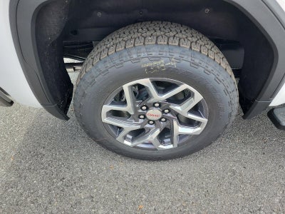 2026 GMC Sierra 1500 Crew Cab Short Box 4-Wheel Drive SLT