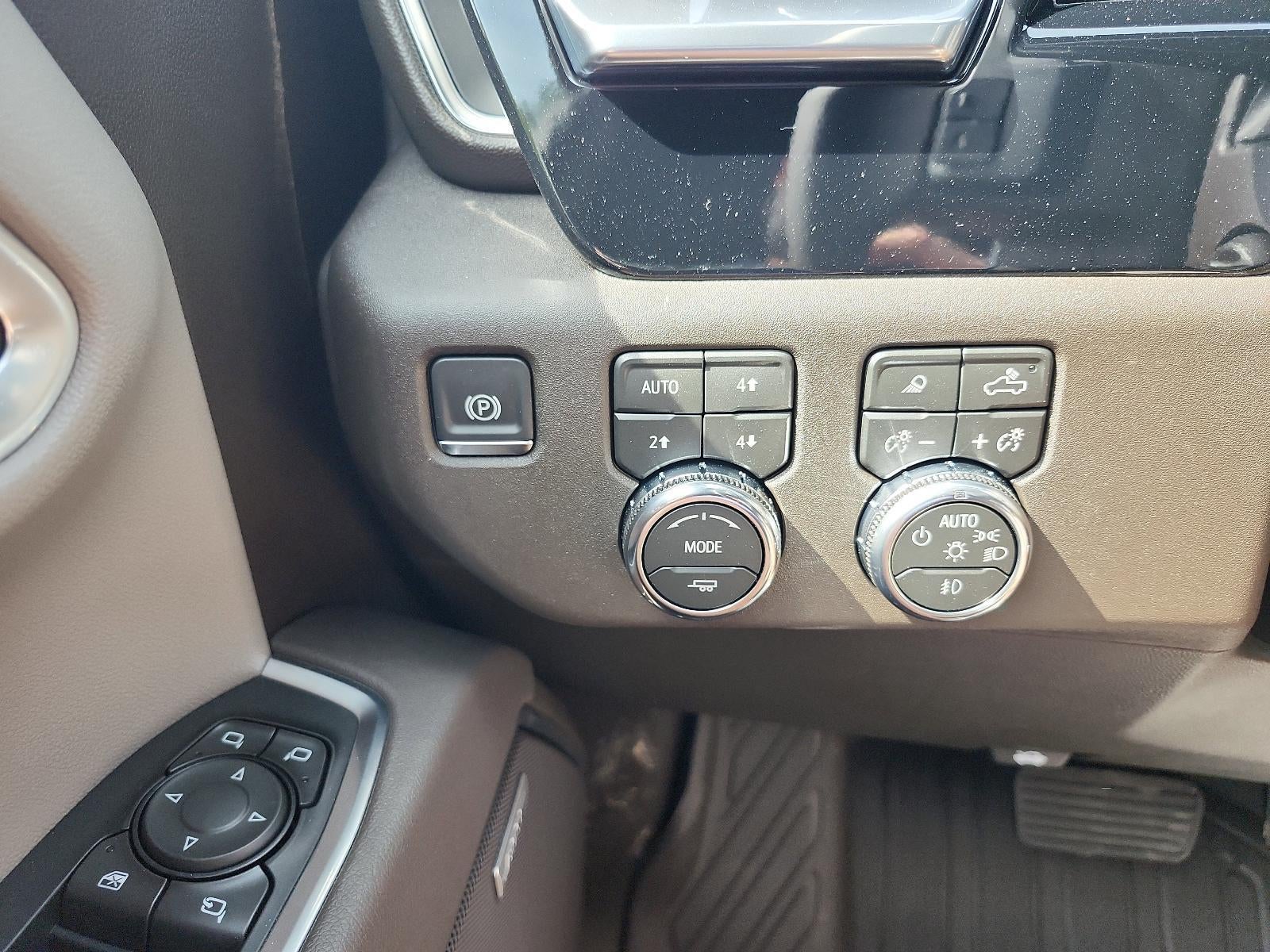 2026 GMC Sierra 1500 Crew Cab Short Box 4-Wheel Drive SLT