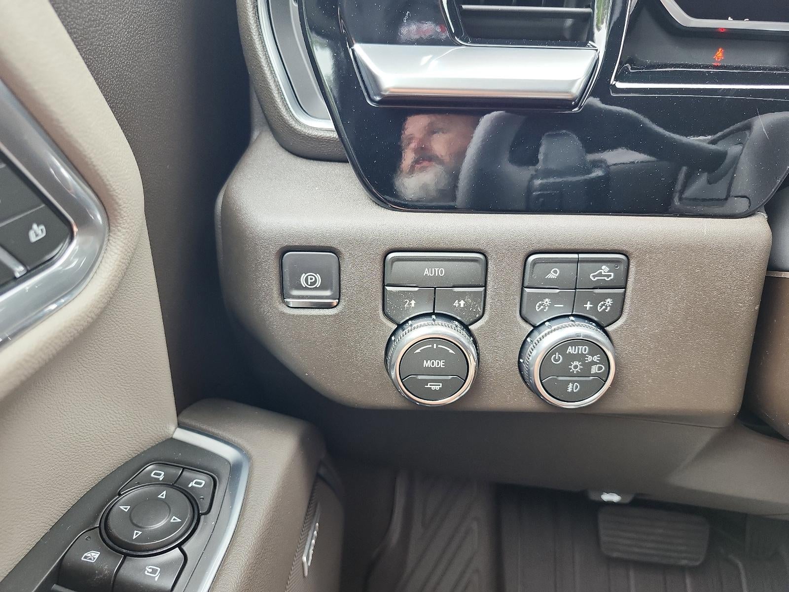 2026 GMC Sierra 1500 Crew Cab Short Box 4-Wheel Drive SLT