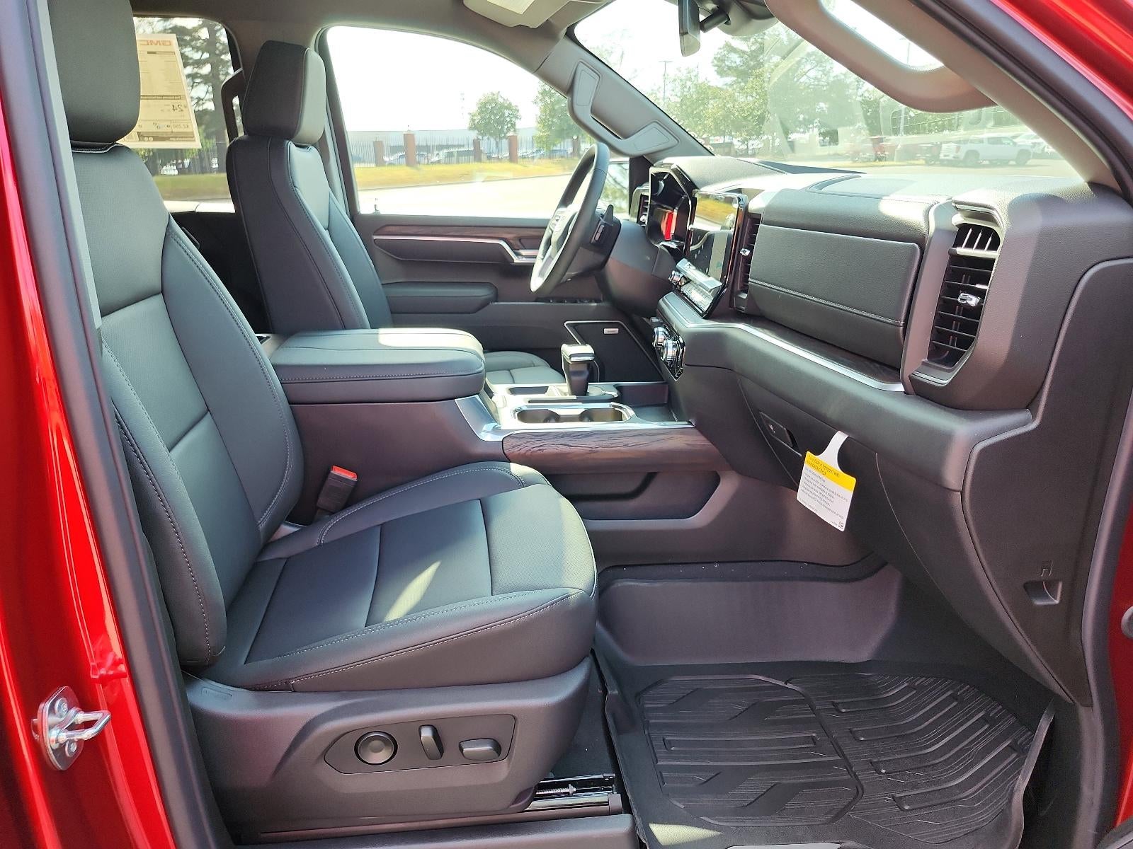 2026 GMC Sierra 1500 Crew Cab Short Box 4-Wheel Drive SLT