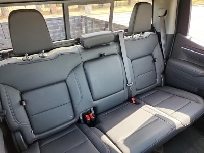 2026 GMC Sierra 1500 Crew Cab Short Box 4-Wheel Drive SLT