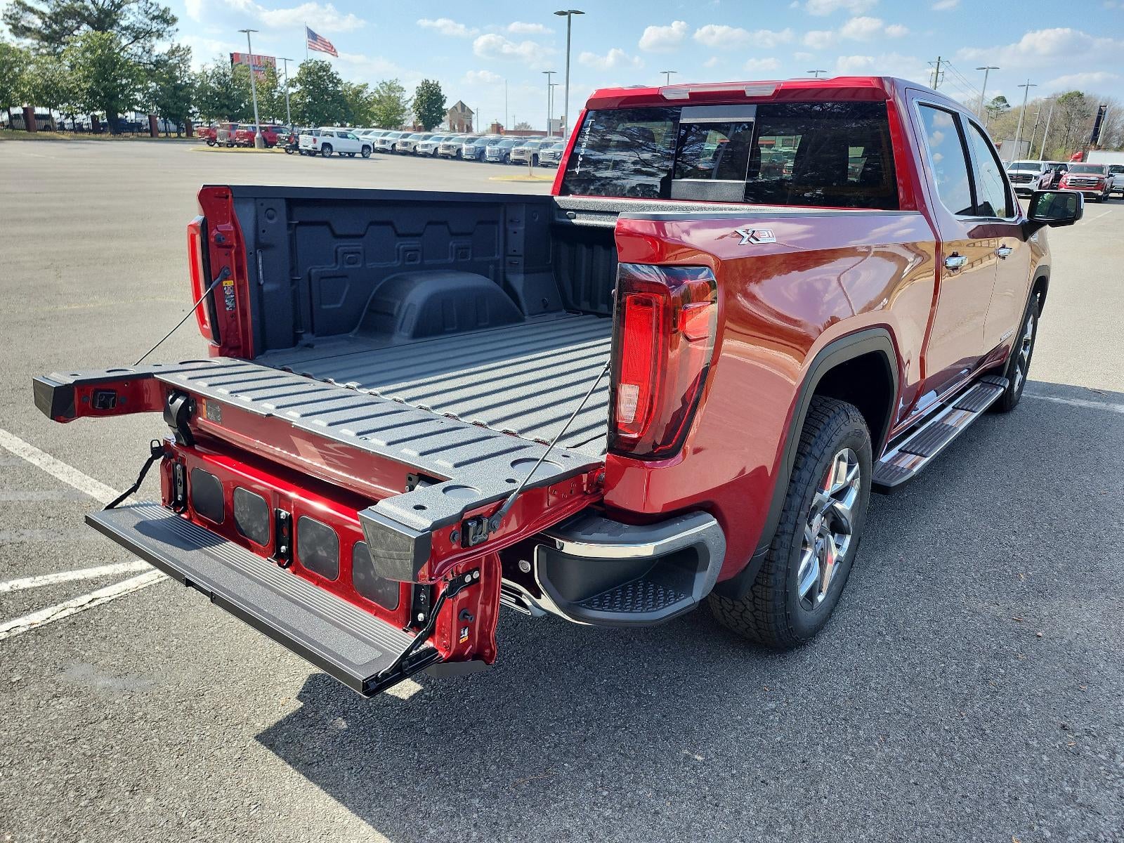 2026 GMC Sierra 1500 Crew Cab Short Box 4-Wheel Drive SLT