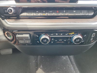 2026 GMC Sierra 1500 Crew Cab Short Box 4-Wheel Drive SLT