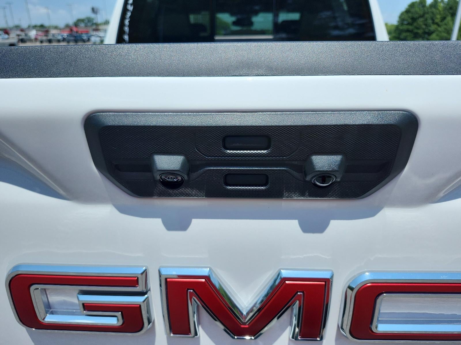 2026 GMC Sierra 1500 SLT - Photo 10