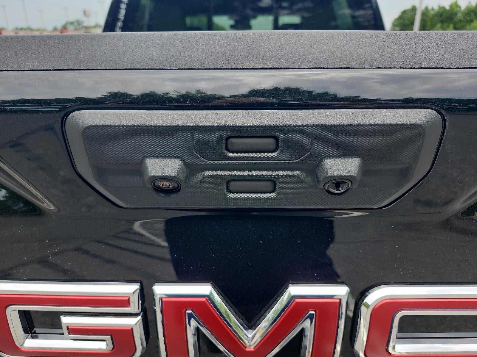 2026 GMC Sierra 1500 SLT - Photo 10