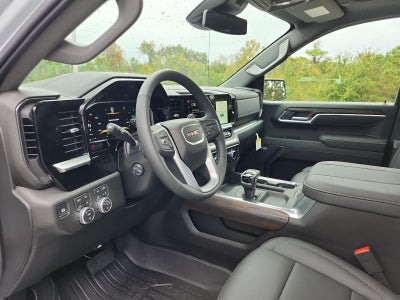 2026 GMC Sierra 1500 Crew Cab Short Box 4-Wheel Drive SLT