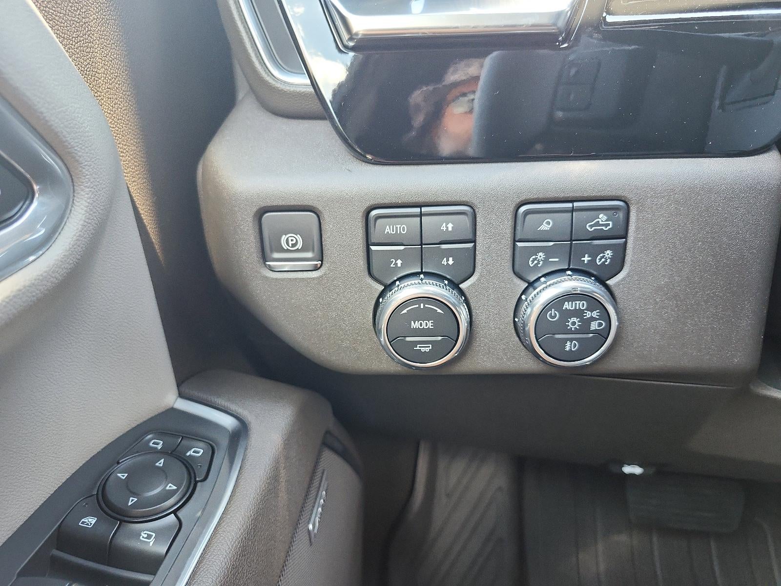 2026 GMC Sierra 1500 Crew Cab Short Box 4-Wheel Drive SLT