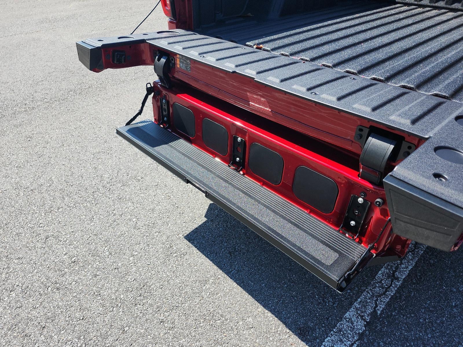 2026 GMC Sierra 1500 Crew Cab Short Box 4-Wheel Drive SLT