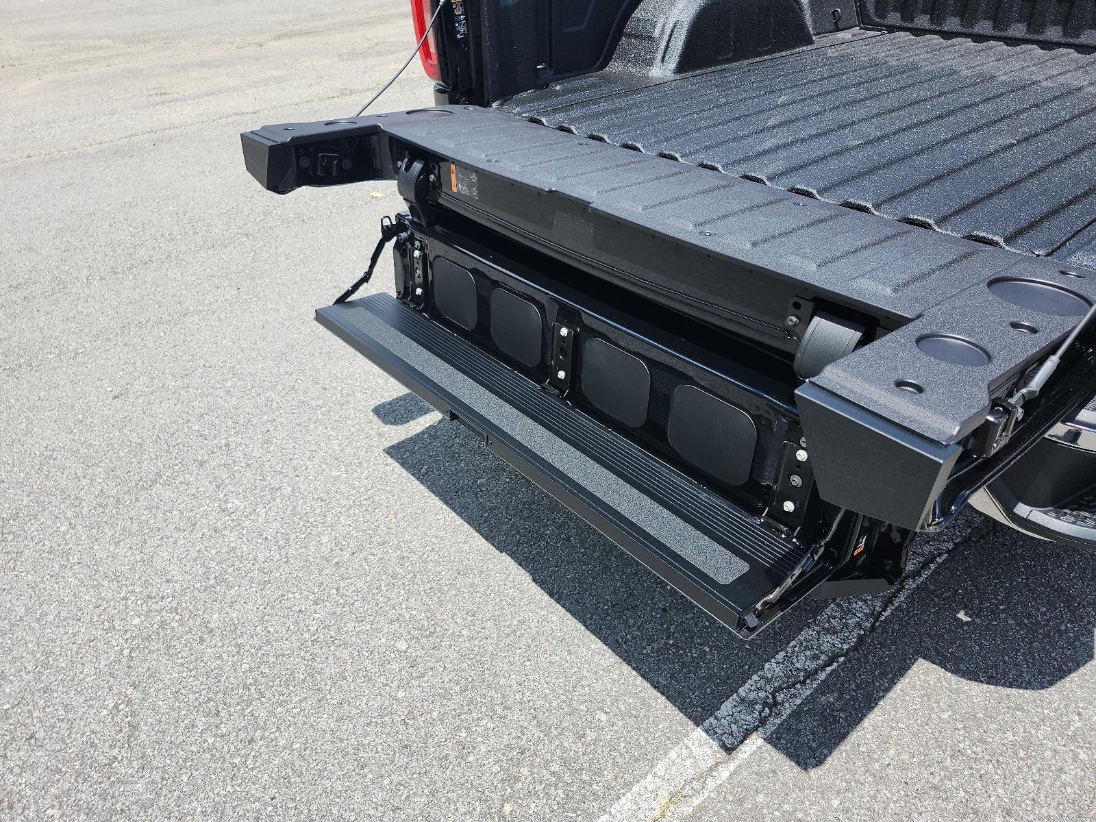 2026 GMC Sierra 1500 Crew Cab Short Box 4-Wheel Drive SLT